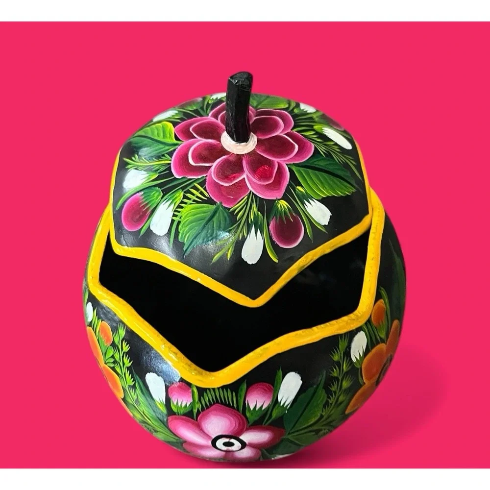 Gourd Trinket Box Bright‎ Hand Painted Handmade Floral Flowers Folk Art Mexican